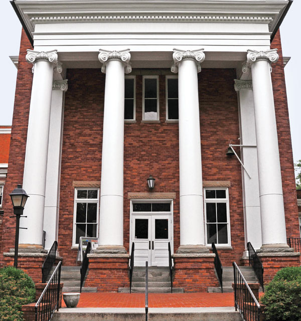 Carnegie_Hall,_Lewisburg,_West_Virginia