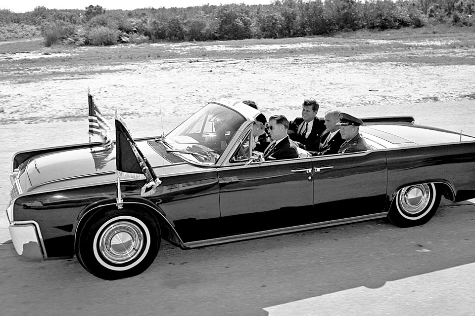 car-with-kennedy