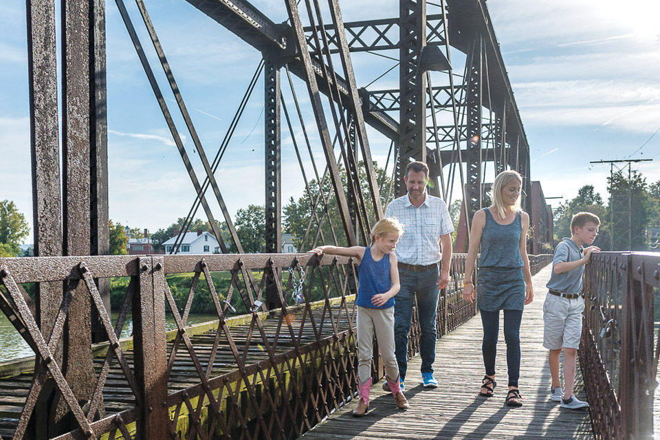 Marietta's Harmar Bridge