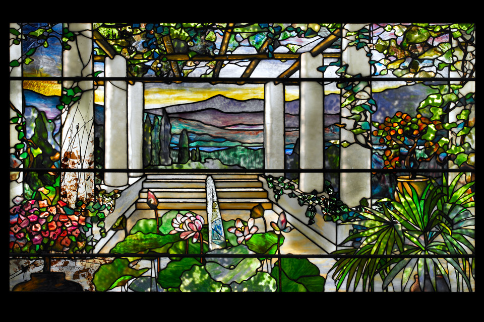 Louis Comfort Tiffany: Treasures from the Driehaus Collection