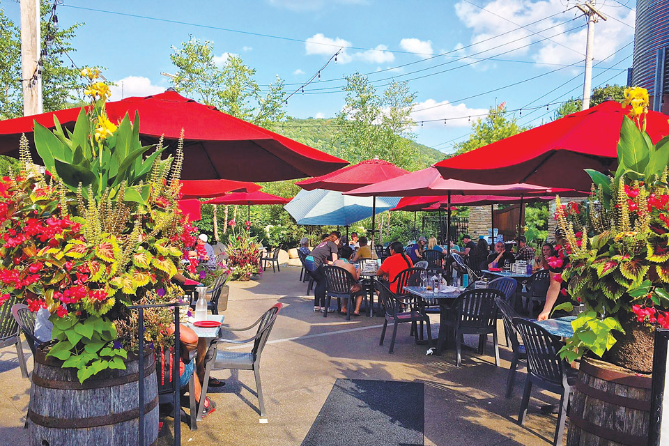 Ellicottville Brewing Co. Patio