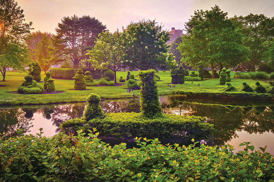 Topiary-Park-Randall-Schieber