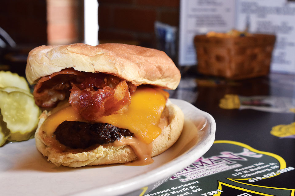 PB&J Burger (photo courtesy of The 818 Club Restaurant)