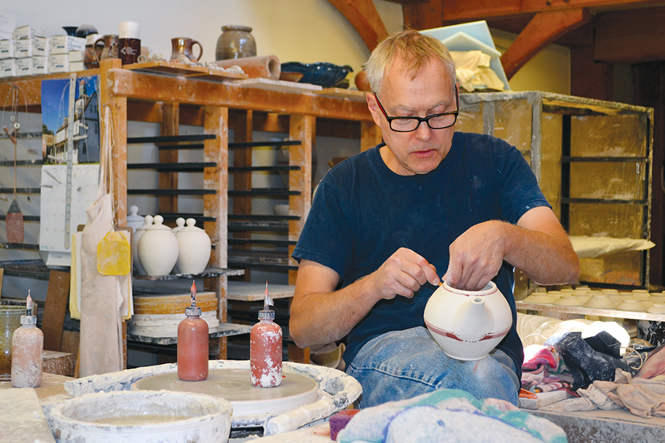 Sauder Village Potter Mark Nafziger (photo courtesy of Sauder Village)