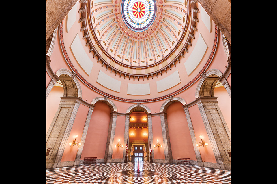 Ohio Statehouse Rotunda (photo by David FitzSimmons)