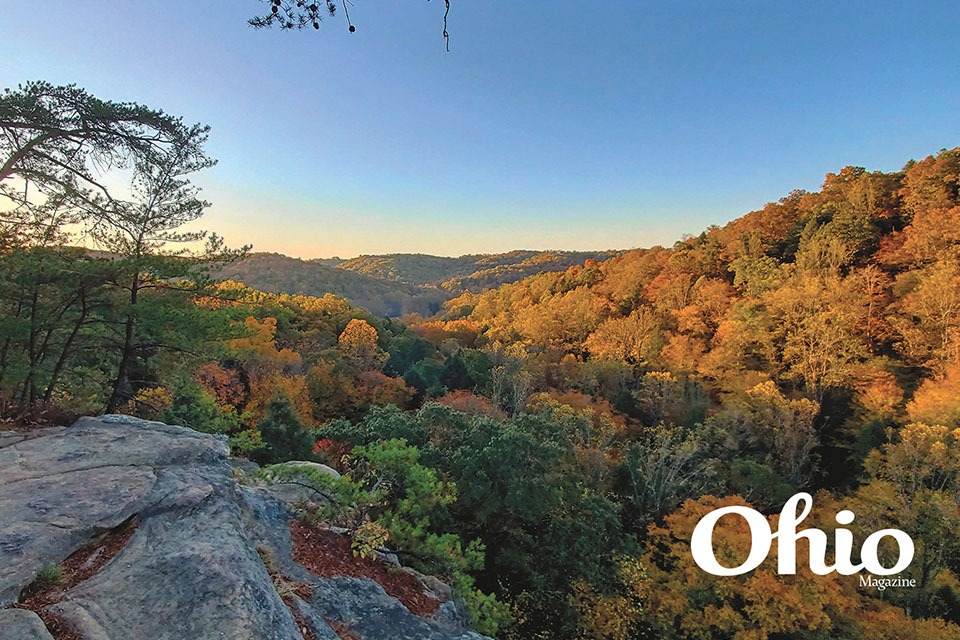 Conkles Hollow Rim Trail (photo by Dave Edmonds)