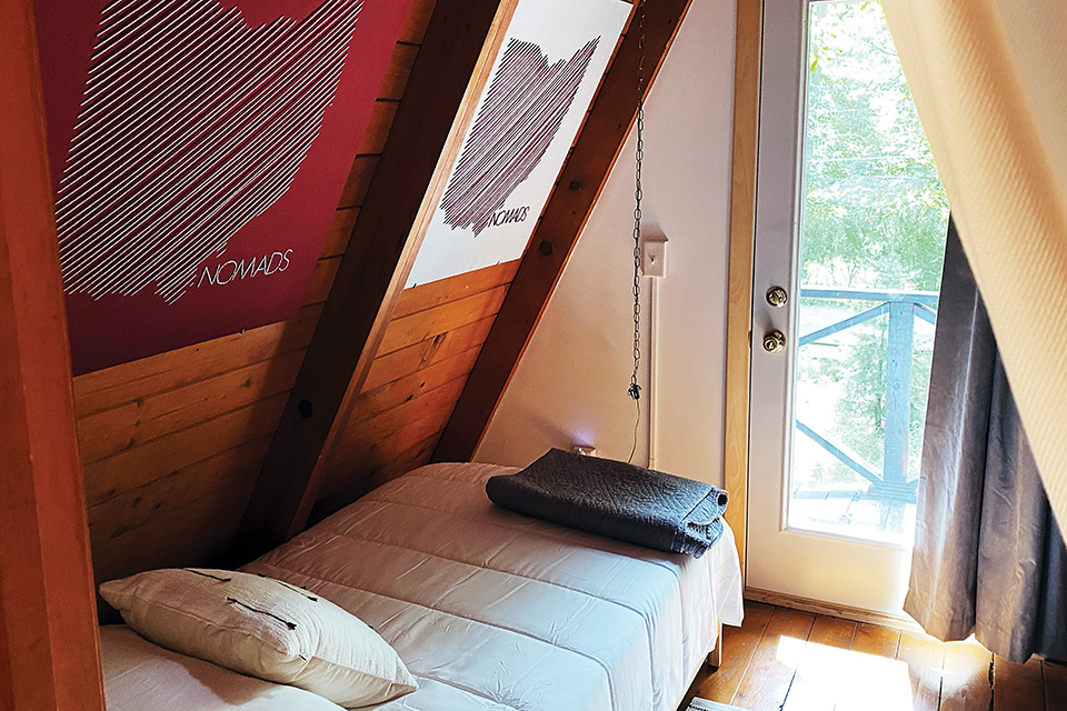 Triangle Cabin bedroom