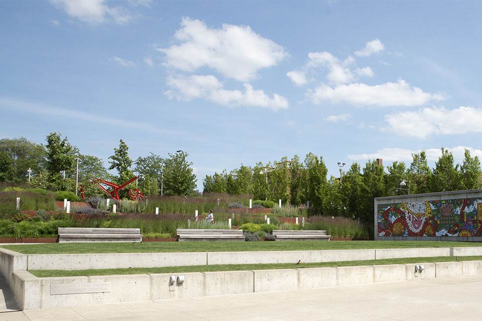 Bud and Susie Rogers Garden at the Akron Art Museum (photo by Rachael Jirousek)