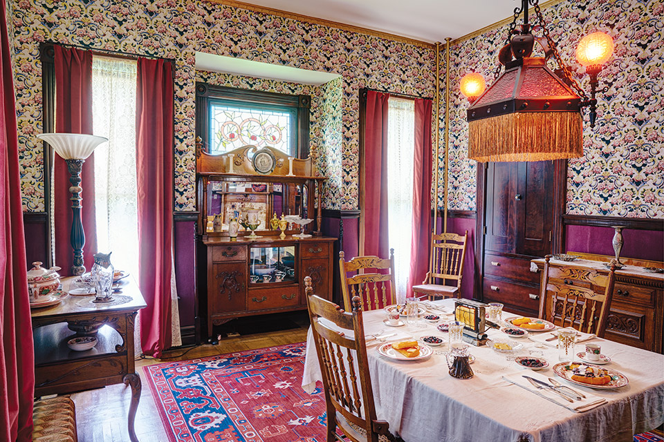 Harding Home dining room