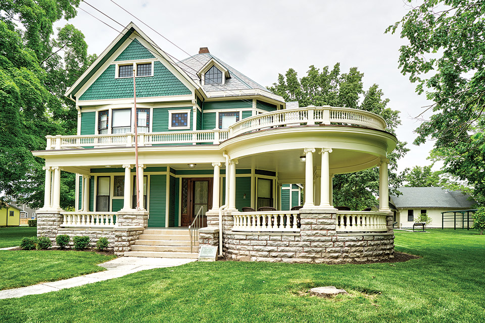 Harding Home exterior (photo by Sam Kendall)