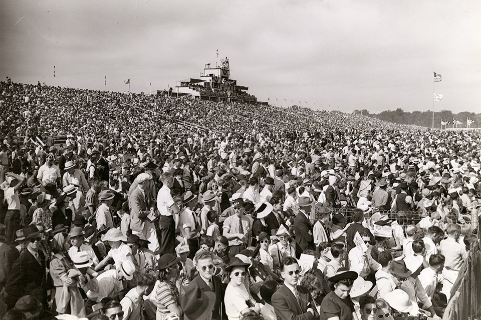 Spectators at the 1938 National Air Races