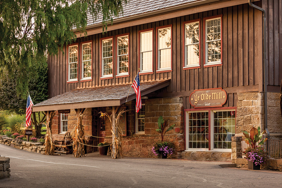 Ye Olde Mill exterior (photo by Kristin Miller)