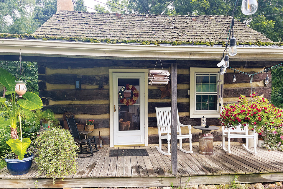 Exterior of the Chestnut Cabin at Headley Inn Winery and Vineyard in Zanesville (photo courtesy of Headley Inn Winery and Vineyard)