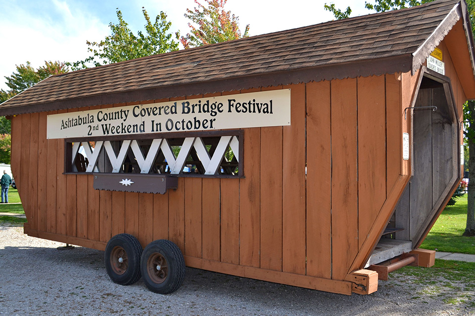 Ashtabula Covered Bridge Festival (courtesy of event)