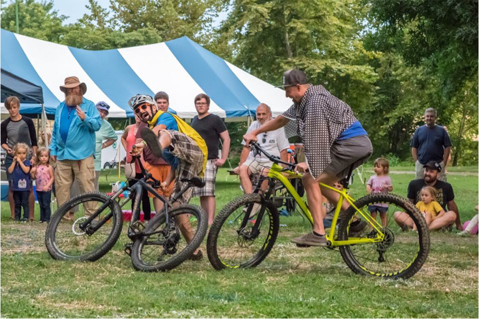 Bike Riders at the Rivers, Trails and Ales Festival in Marietta (photo courtesy of the Rivers, Trails and Ales Festival)