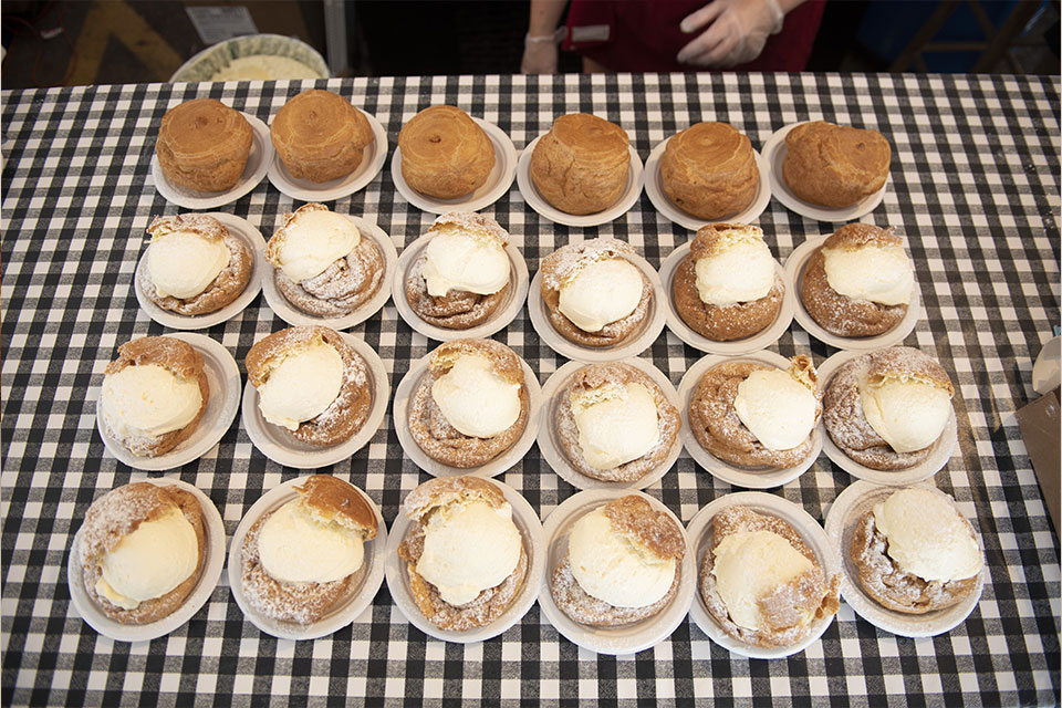 Schmidt's Cream Puffs at Ohio State Fair (photo courtesy of Ohio State Fair)