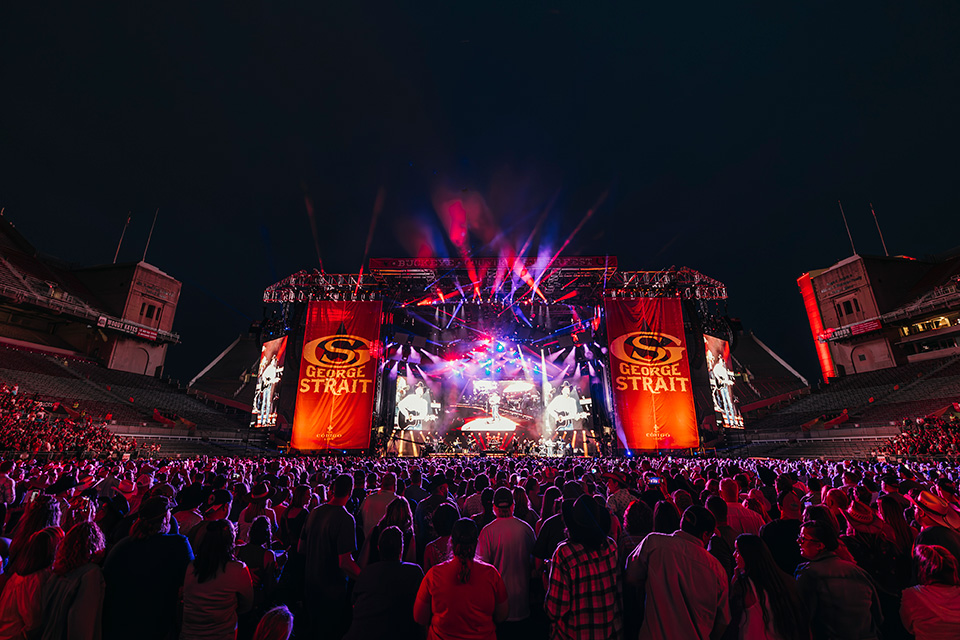 Crowd at Buckeye Country Superfest in Columbus (photo courtesy of Buckeye Country Superfest)