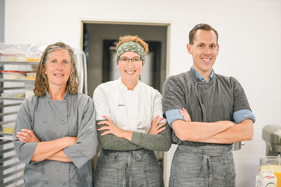 Sandy Bigham, Jessy Bigham and James Bigham (Jessy Bigham)