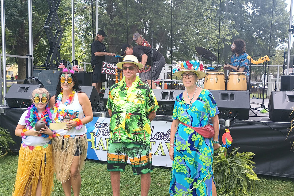 Harboritaville Visitors (courtesy of Fairport Harbor Arts and Culture Alliance)
