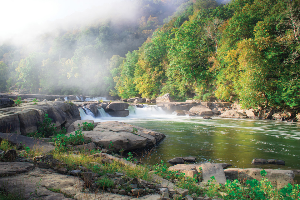 Valley Falls State Park in Fairmont, West Virginia (photo courtesy of WV Tourism)