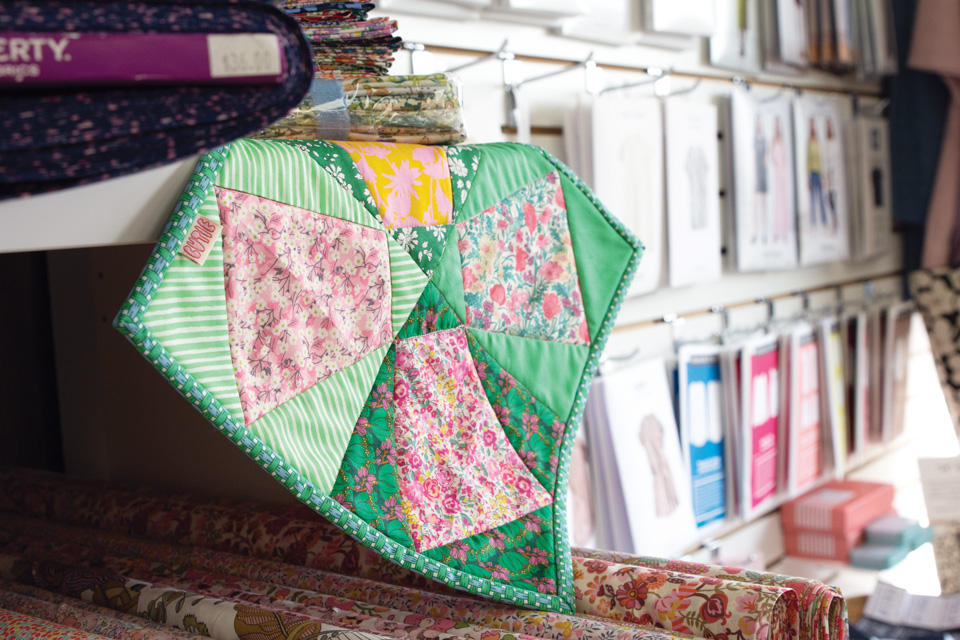 Quilt square at Sue Spargo Folk-Art Quilts in Green (photo by Rachael Jirousek)