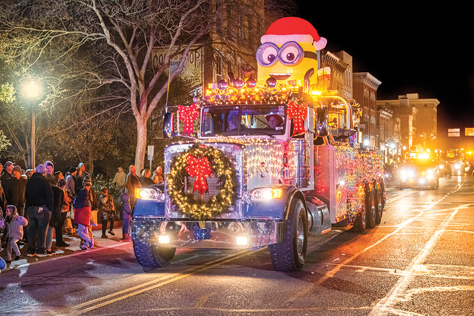 Minion on truck in parade in downtown Marietta (photo courtesy of Washington County Convention & Visitors Bureau) Minion on truck in parade in downtown Marietta (photo courtesy of Washington County Convention & Visitors Bureau)