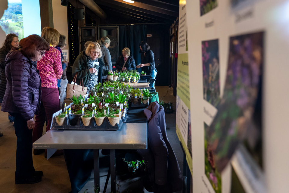 People shopping from native plant nurseries at Happy Days Lodge (photo by Aaron Self/Conservancy for CVPN)