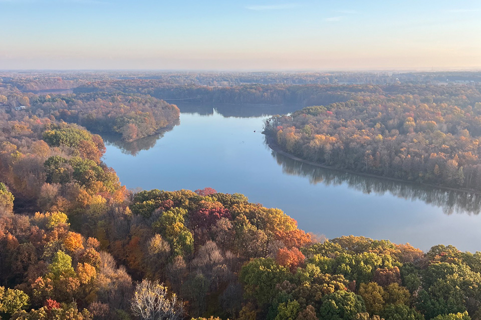 Ohio’s fall foliage along a river (photo courtesy of Columbus Aeronauts)