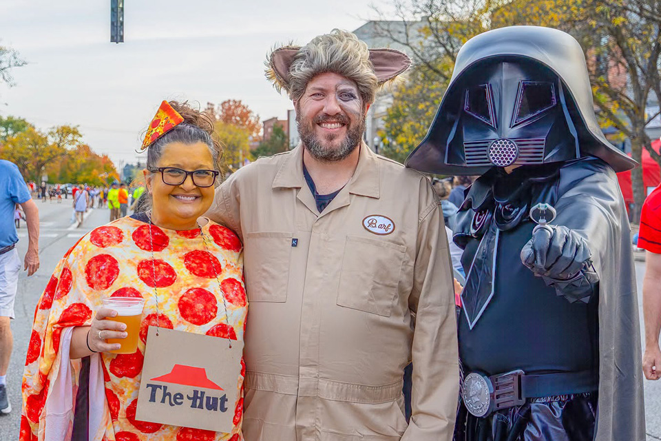 People dressed in Halloween costumes at Wadsworth Scare on the Square event (photo by Matt Horner, courtesy of Main Street Wadsworth)