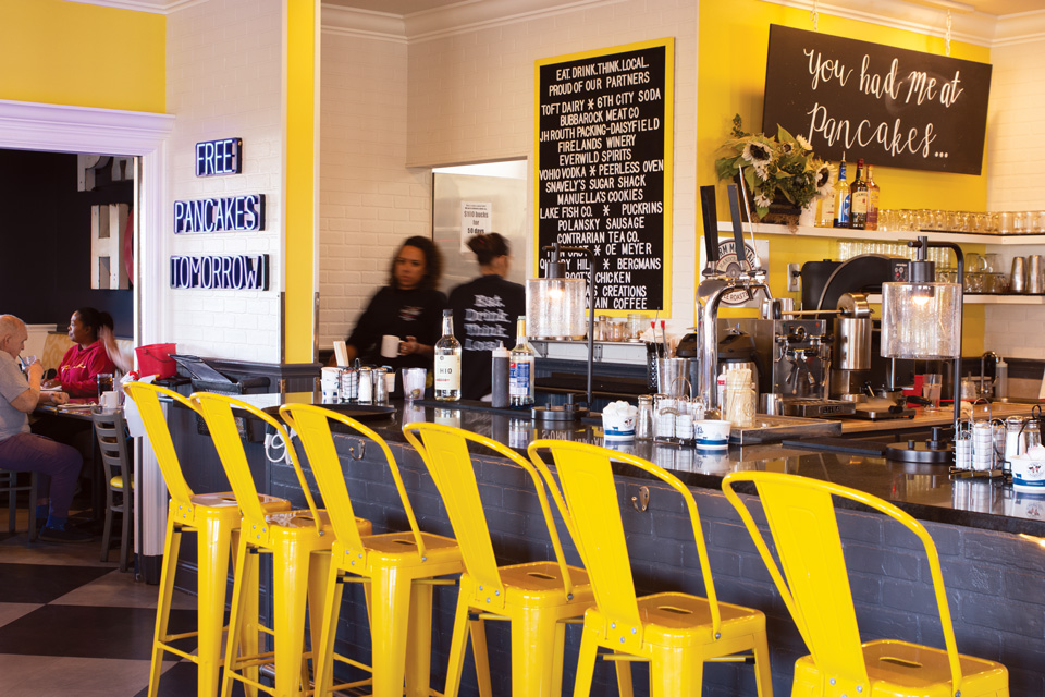 Bar seating at Sandusky Bay Pancake House in Sandusky (photo by Rachael Jirousek)