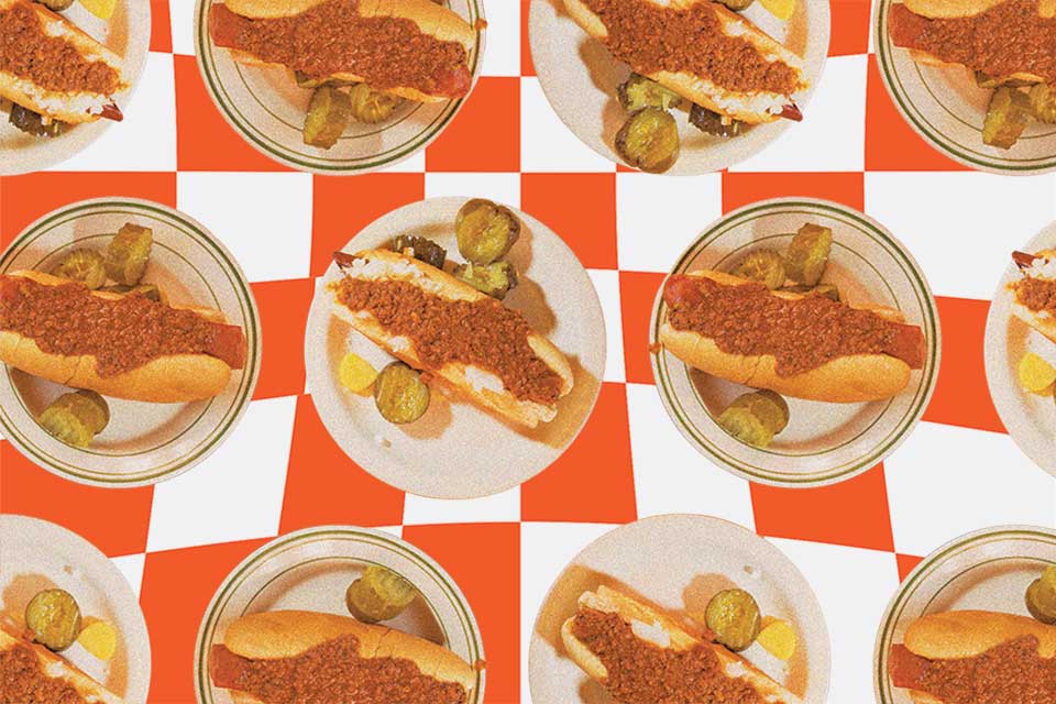 Hungarian hot dogs from Tony Packo’s in Toledo (photo by Laura Watilo Blake, illustration by Rachael Jirousek)