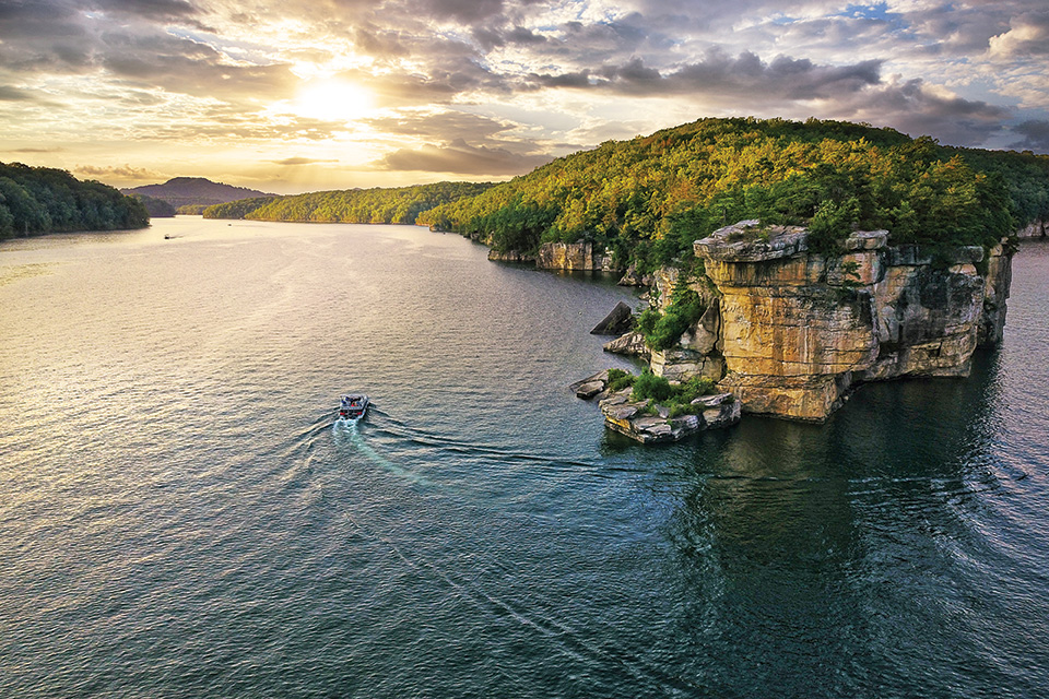 Boat on Summersville Lake in Summersville, West Virginia (photo courtesy of Summersville County Visitors Bureau)