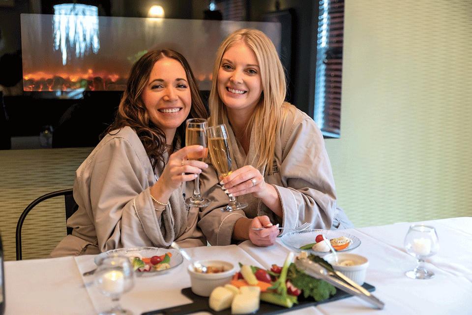 Women at The Lakehouse Inn in Geneva (photo courtesy of The Lakehouse Inn)