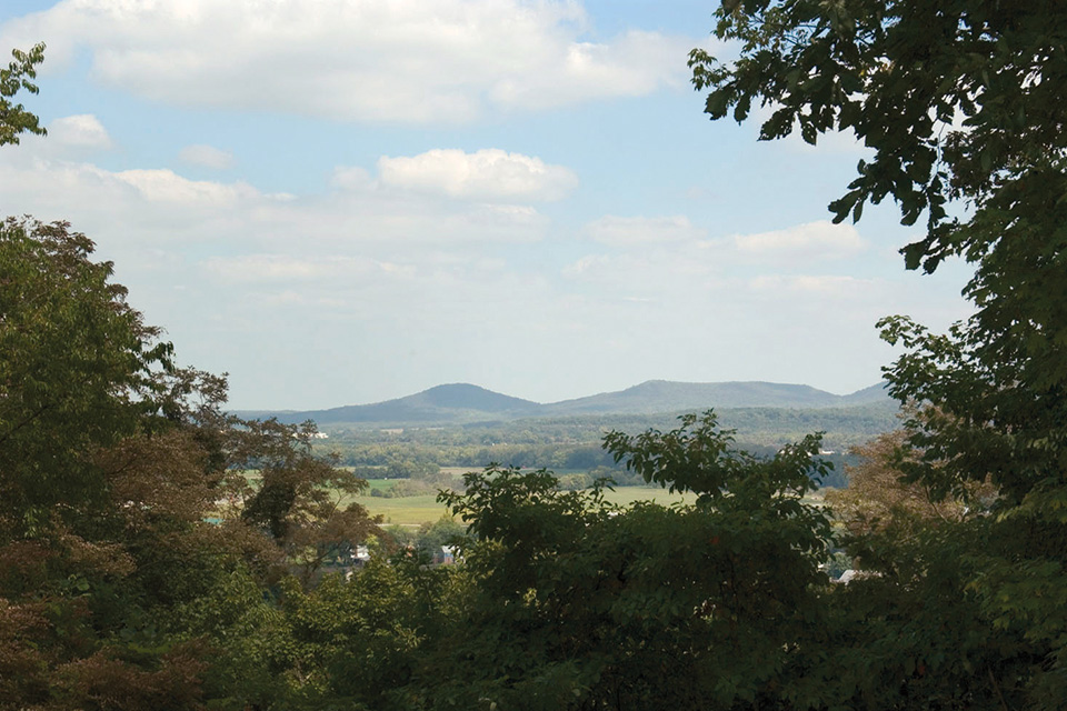 View from Chillicothe’s Adena Mansion that inspired the State of Ohio’s Great Seal (photo courtesy of Ohio History Connection)