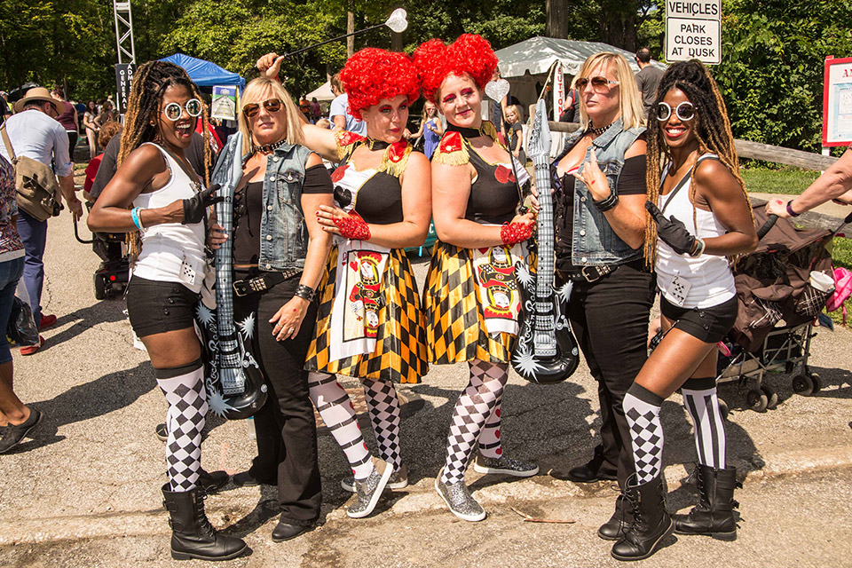 Three pairs of twins at Twins Days Festival in Twinsburg (photo courtesy of Twins Days Festival)